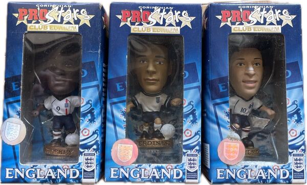 【最終値下げ】【未開封】コリンシアン CORINTHIAN PROSTARS フィギュア サッカー イングランド 3体セット