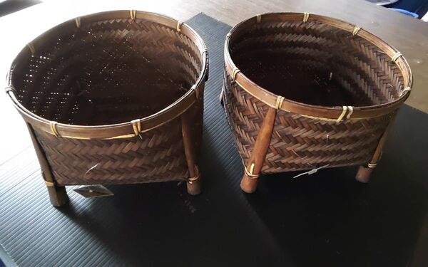 数量限定:ラタン脚付き かご バスケット /2個セット