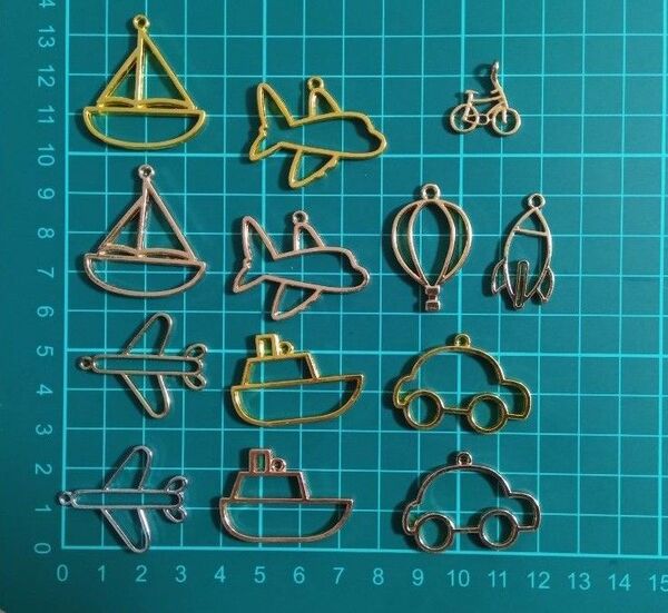 レジン空枠、チャーム(乗り物系)