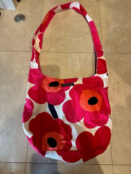 marimekko マリメッコ ショルダーバッグ