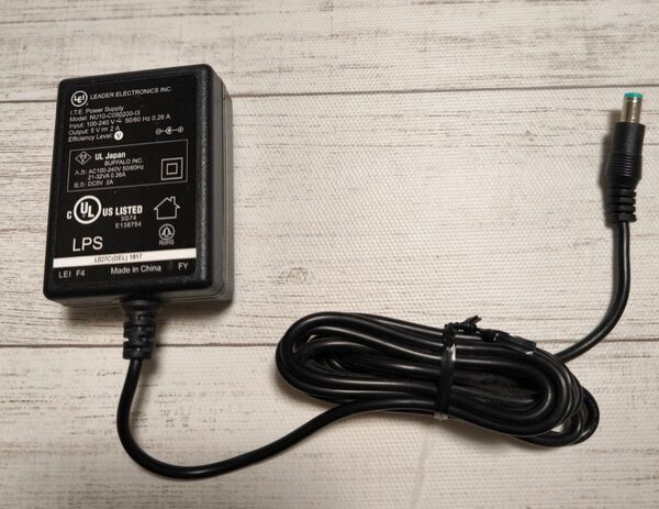 BUFFALO NU10-C050200-I3 / ACアダプタ DC5V/2A