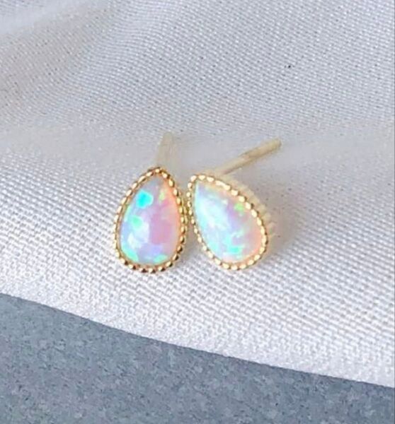 ピアス オパールカラー 雫 ピアス