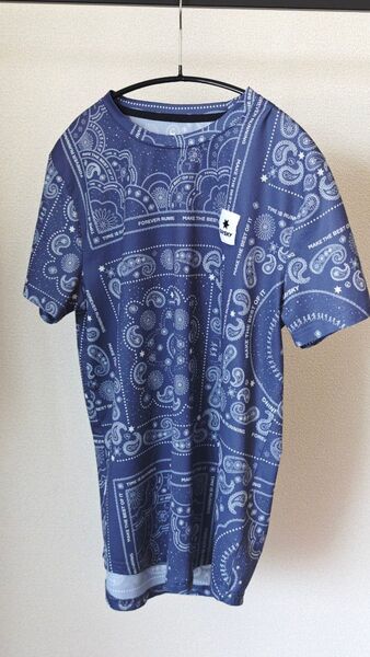 ランニングTシャツ MMRSS03c1020 Paisley Combat T-shirt - Blue Paisley Aop