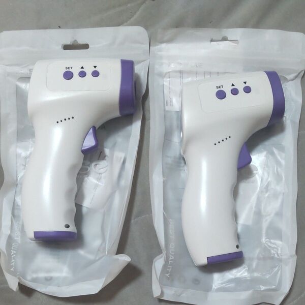 非接触型温度計 2個セット 新品未使用