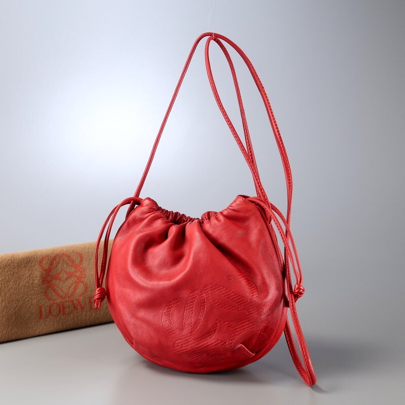 2025年最新】Yahoo!オークション -(loewe ロエベ) 巾着の中古品 2025年最新】Yahoo!オークション -(loewe ロエベ) 巾着の中古品