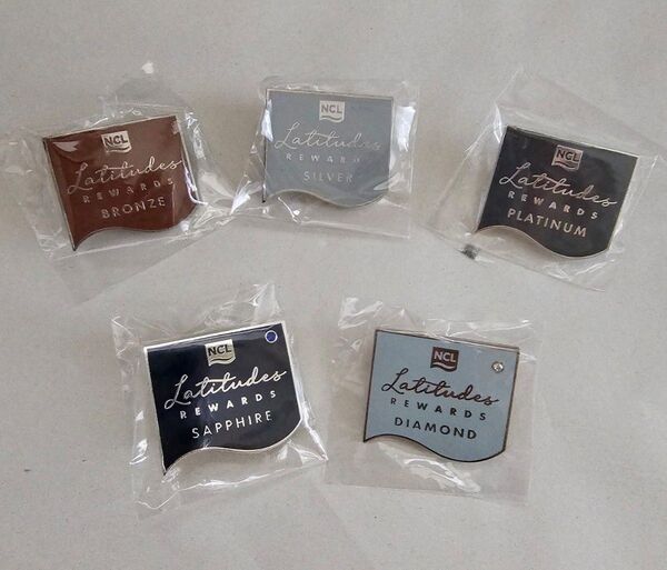 NCL ノルウェージャンクルーズライン 非売品 ラティチュード ピンバッジ 5点セット 非売品 セット レア コレクション メタル