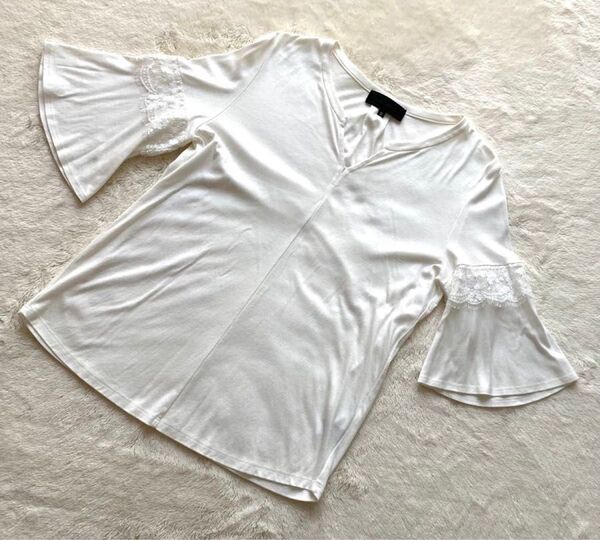 アンタイトル カットソー Tシャツ レース フレアスリーブ ホワイト 白色 サイズ2 Mサイズ