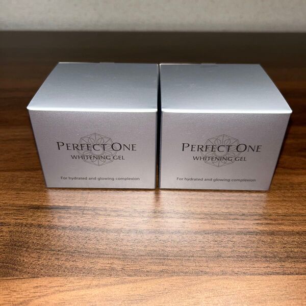 新品未開封!!パーフェクトワン 薬用 ホワイトニングジェル 75g(医薬部外品)2個セット