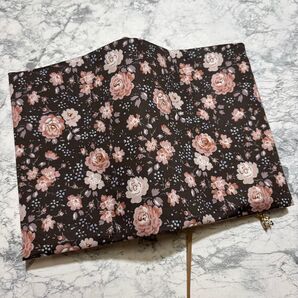 ブックカバー 文庫判 フェリシテ Liberty