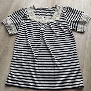 axes femme ボーダートップス レース 半袖