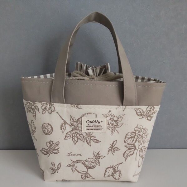 ランチバック 保温保冷 ハンドメイド トートバッグ