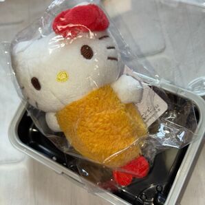 ハローキティ エビフライマスコット と、キャリーケース