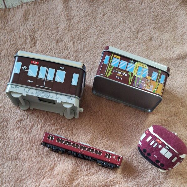 阪急電車、グッズ、缶、キーホルダー、色々