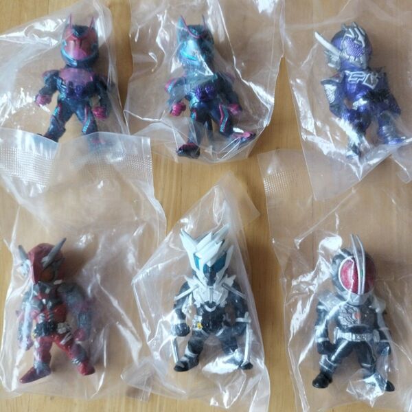仮面ライダーフィギュア6種セット(CONVERGE25アルティメットリバイ等)台座無し