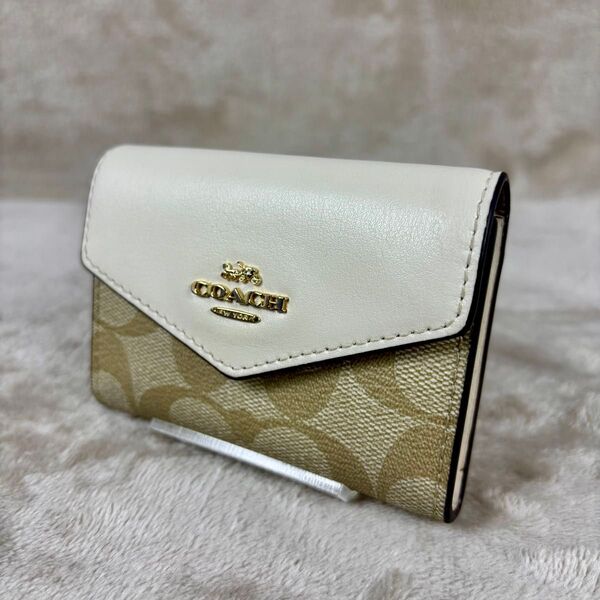 未使用級 coach コーチ カードケース フラップ 名刺入れ シグネチャー