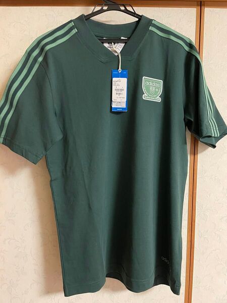 adidas Tシャツ