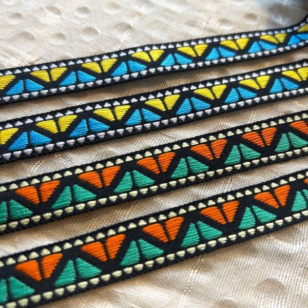 【刺繍リボン★全2色★各色1m】リボン エスニック チロリアンテープ 日本製