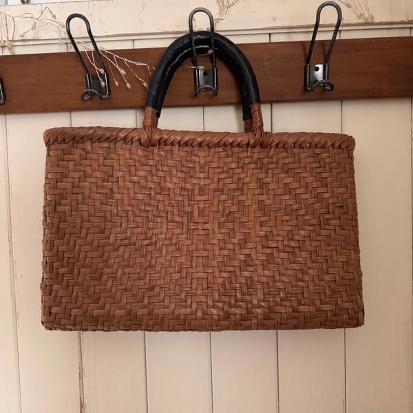レザーハンドル 山葡萄かごバッグ 美品