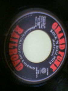 Grand Funk Railroad : Rock’n’roll Soul / Flight Of The Phepnix ; USA Capitol 7 inch 45 // 3363