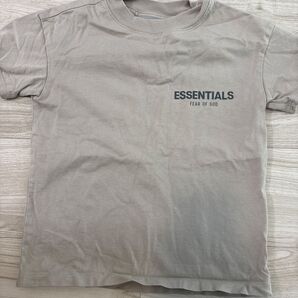 essentials 半袖Tシャツ
