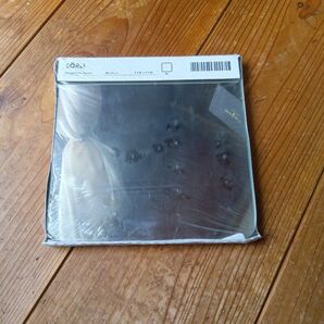 IKEA SORLI 壁貼り付けミラー 未開封
