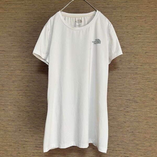 ノースフェイス 半袖ドライTシャツ 白ホワイト系 ワンポイントロゴ スポーツT 速乾 レディース ストレッチ 古着 B1
