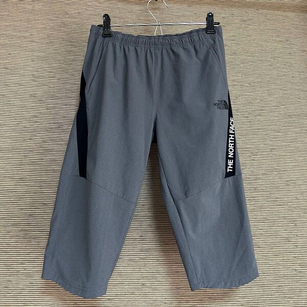ノースフェイス ハーフパンツ ダークグレー 子供160 キッズ プリントロゴ ワンポイントロゴ 古着 E1