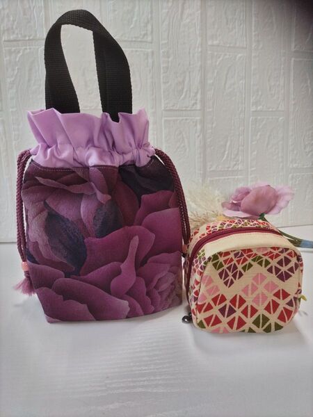2個セット ハンドメイド 巾着袋&ポーチ 花柄 幾何学模様