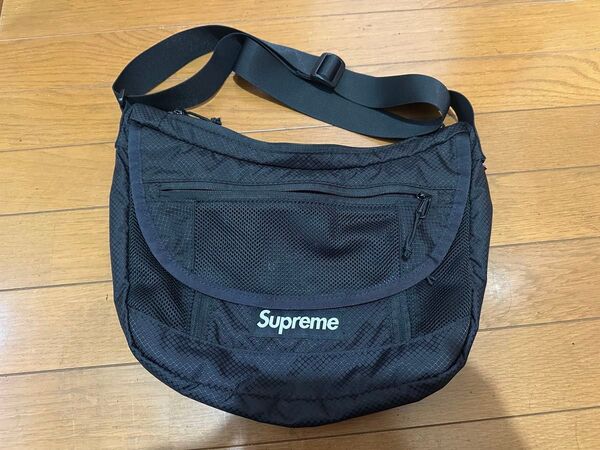 Supreme 22SS Small Messenger Bag シュプリーム スモールメッセンジャーバッグ