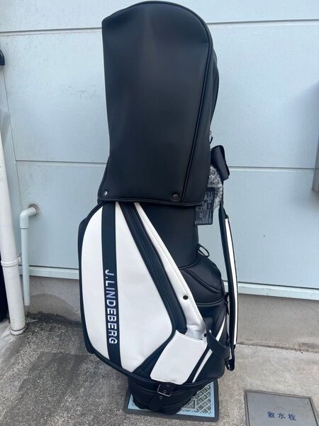 ジェイリンドバーグJLINDEBERG コラボ キャディバッグ ボールバッグ 新品未使用 白黒