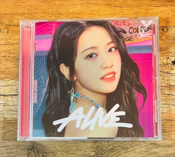 IVE ALIVE (メンバーソロジャケット盤) (YUJIN ver.)