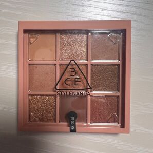 3CE ムードレシピマルチアイカラーパレット 箱はございません。未使用期限切れの商品となります。ご理解ください。