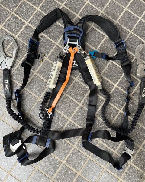 タイタン 新規格 墜落制止用器具 フルハーネス 安全帯 Mサイズ 収納袋付き