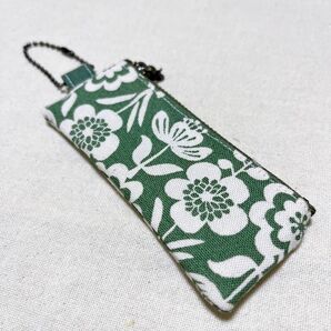 ハンドメイド リップポーチ 北欧柄 グリーンフラワー