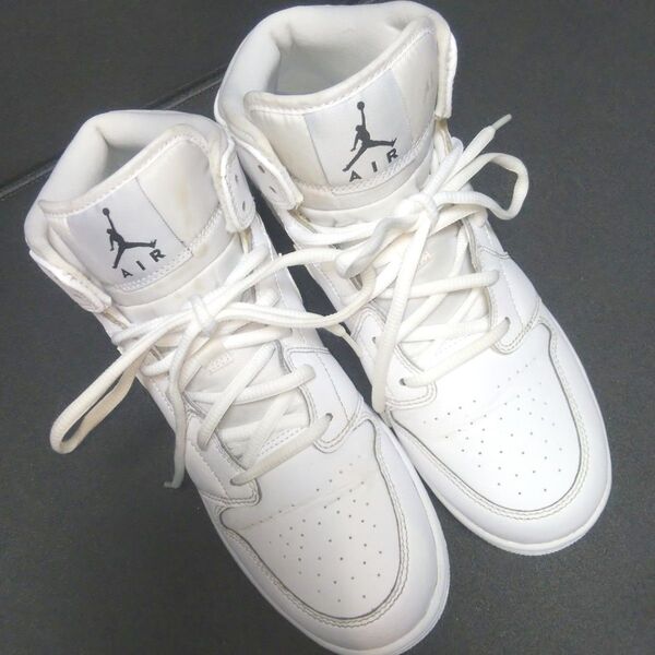 NIKE AIRJORDAN1 MID GS ホワイト 25.0cm