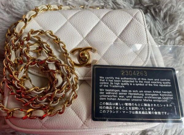 CHANEL シャネル キャビアスキン ミニマトラッセ チェーンバッグ ショルダーバック 23番台 ホワイト ココマーク
