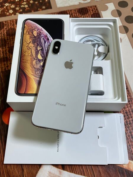 Iphone XS 256GB SIMフリー100%