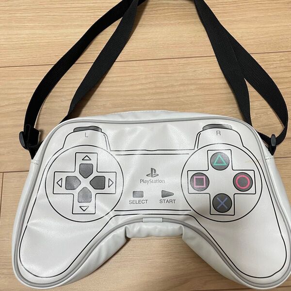 PlayStation プレイステーション ゲームコントローラー型バッグ