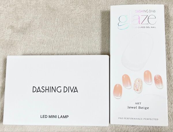 DASHING DIVA ダッシングディバ LED硬化ランプ、ジェルネイルシール Jewel Beige / 未開封 セット