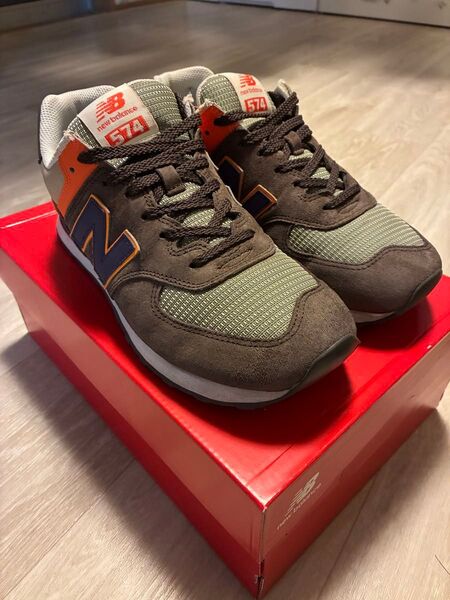 New Balance 574 ブラウン オレンジ スニーカー