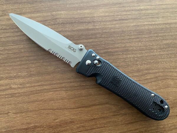 【SOG 】ソグ【ペンタゴン エリートⅠ】【VG-10】【GRN】【Arc-Lock】【廃番】フォールディングナイフ・日本製