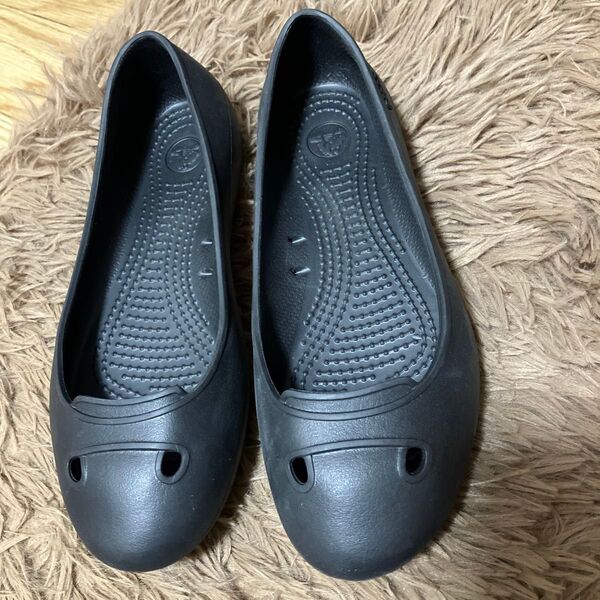 crocs クロックス フラットシューズ ブラック