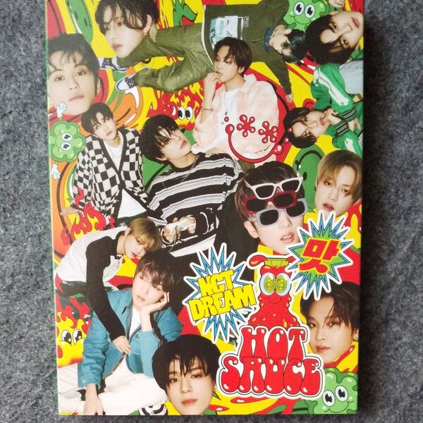 NCT Dream/Hot Sauce (Photobook Version) (Random Cover)(NCTドリーム)