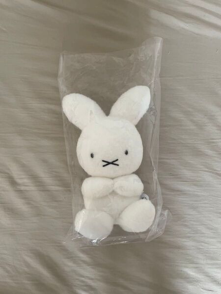 新品未使用 70周年ミッフィー展 70thナインチェぬいぐるみ