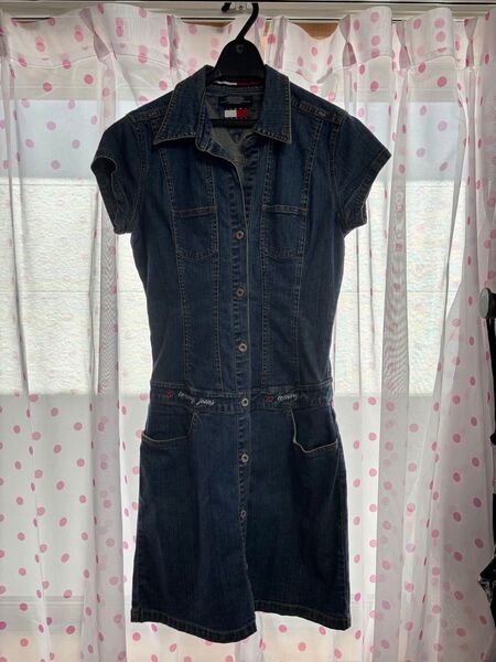 Tommy Jeans デニム ワンピース インディゴ トミー