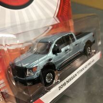 GREENLIGHT 1/64 TOKYO TORQUE SERIES 6 2018 NISSAN TITAN XD PRO-4X グリーンライト 日産 タイタン 新品 未開封_画像3