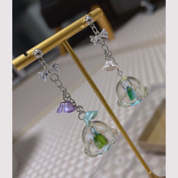 ハンドメイドピアス No.04 風鈴風 小花 リボン