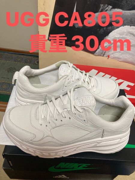 UGG CA805貴重30cm箱無し