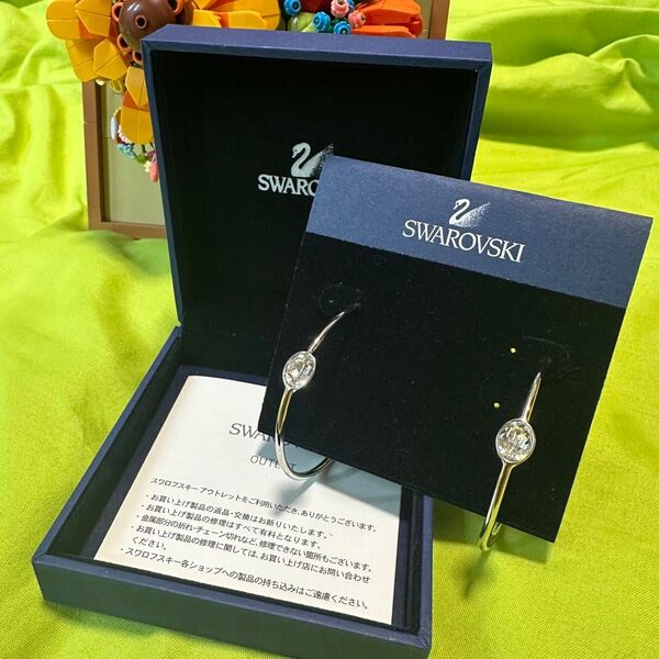 SWAROVSKI スワロフスキー ピアス クリスタル シルバー系