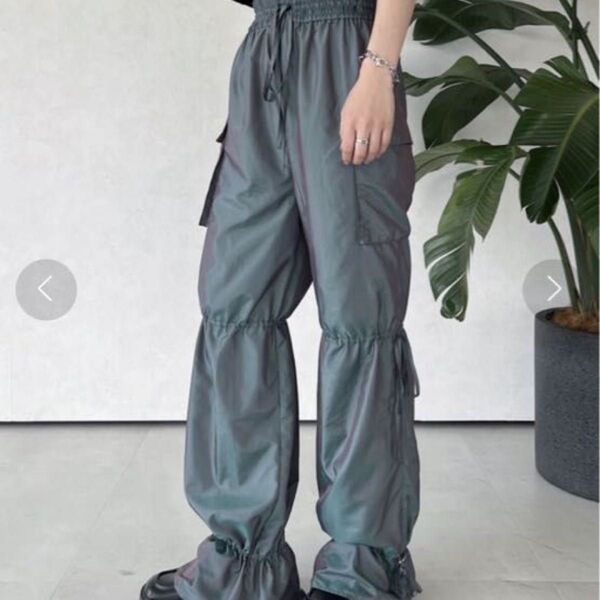 【新品タグ付】リラックスリボン ボンテージパンツ グリーン ムスボレmusubore Sサイズ カーゴパンツ ワークパンツ